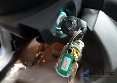 2019 Ford Escape S z USA, uszkodzony, nr VIN 1FMCU0F74KUB50545